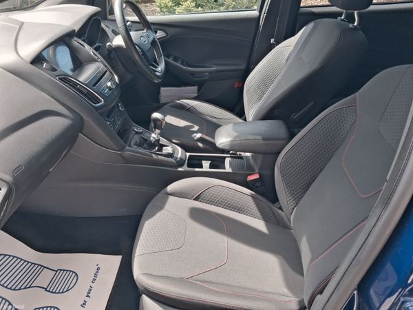 Ford Focus ST Line X 1.0 Petrol 389588356