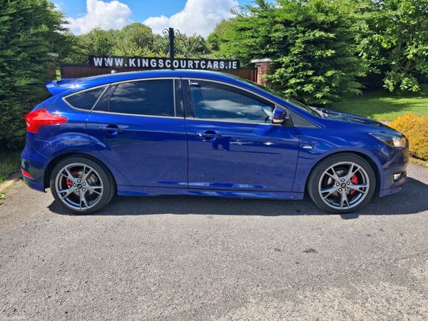 Ford Focus ST Line X 1.0 Petrol 389588382