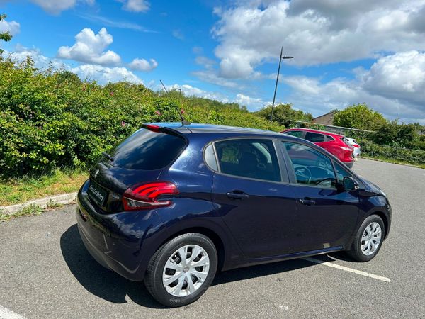 PEUGEOT 208 2017 1.2 PETROL AUTOMATIC 389588862