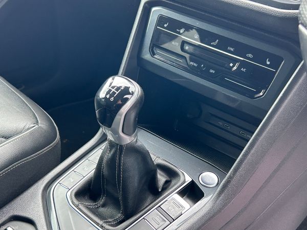 2021 Volkswagen Tiguan R-Line 150 Bhp 389504488