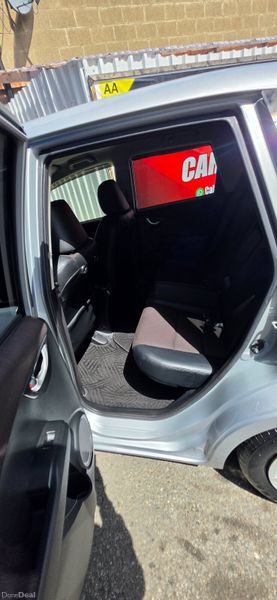 Honda Fit Hybrid Automatic 389509722
