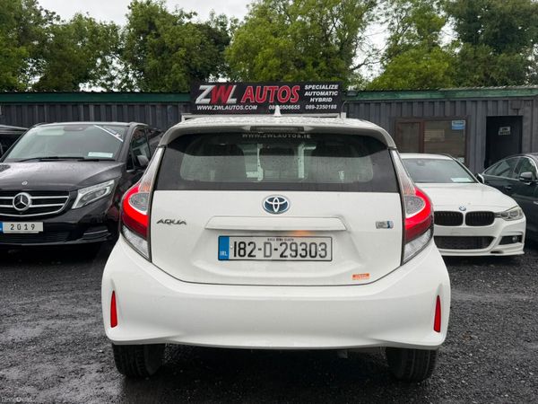 182 Toyota Aqua Hybrid 389519190