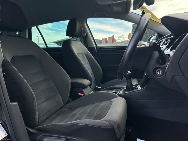 Volkswagen Golf Highline 1.6 Diesel 2015 389640046