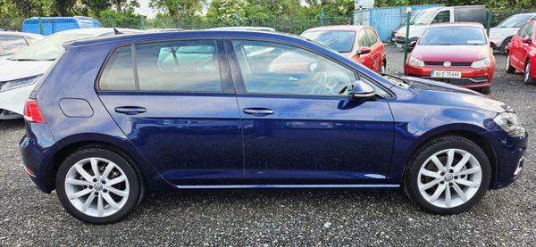 Volkswagen Golf 2019 389654186