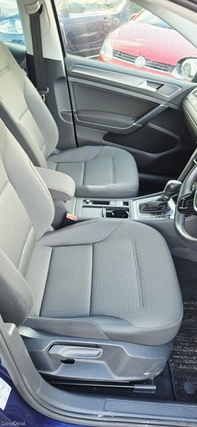 Volkswagen Golf 2019 389654202