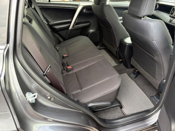 Toyota RAV4 389672704