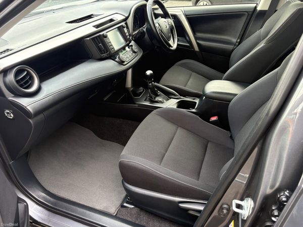 Toyota RAV4 389672712