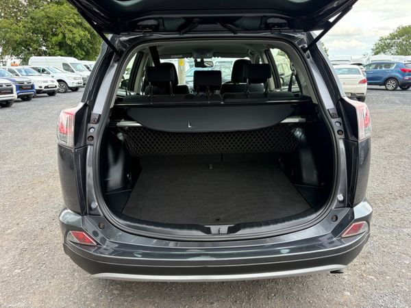 Toyota RAV4 389672714