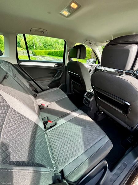 172 Volkswagen Tiguan Automatic Low KMs *Sale* 389689086