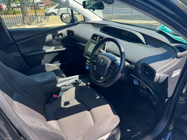 Toyota Prius 2021 389689094