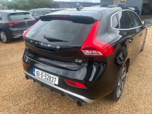 Volvo V40 R Design 2.0 D 389605322