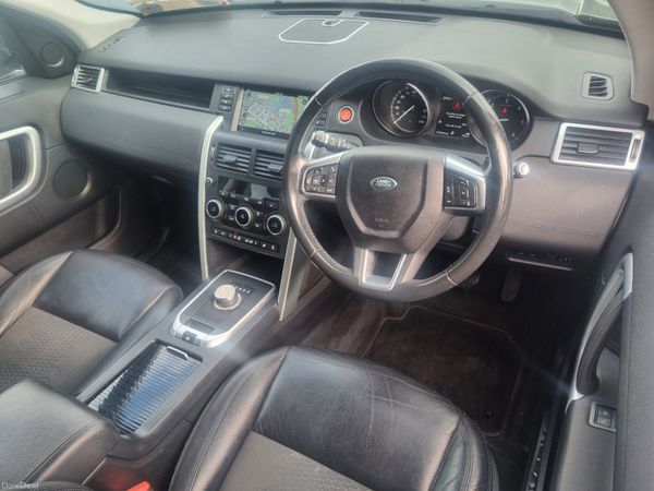 Land Rover Discovery Automatic 2018 389638510