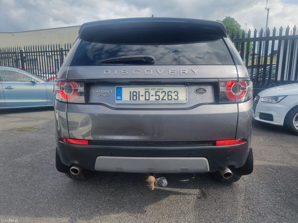 Land Rover Discovery Automatic 2018 389638516