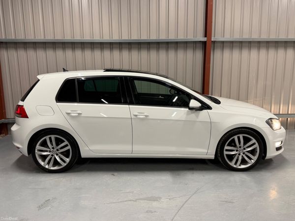 2016(162) Volkswagen Golf 2.0TDI Highline 389639938