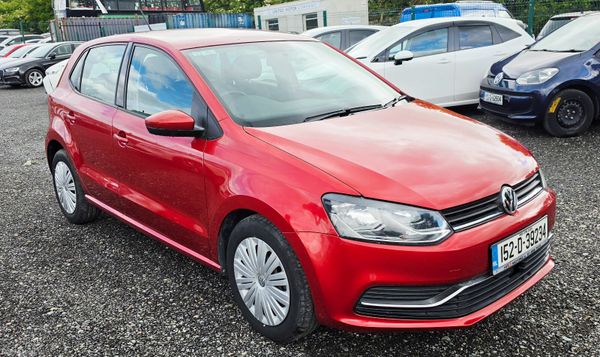 Volkswagen Polo 2015 389741780