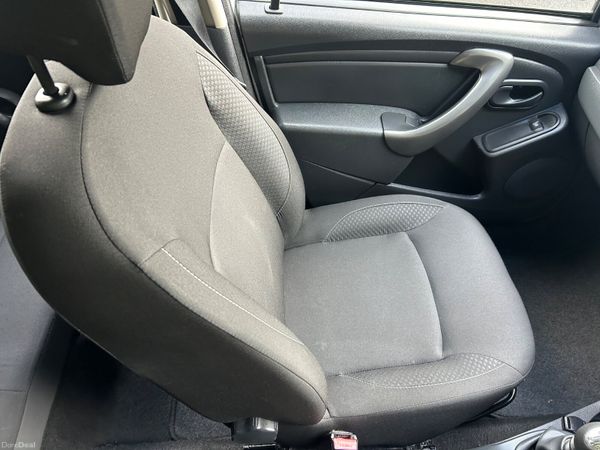 Dacia Duster 2018 ( NCT 07/28) 389744962