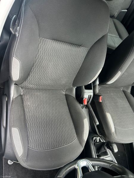 Peugeot 208 2016 (NCT 01/27. TAX 08/26) 389745440