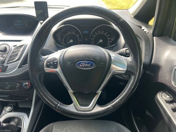 Ford B-Max 2013 ( NCT 07/27. TAX 08/26) 389746868