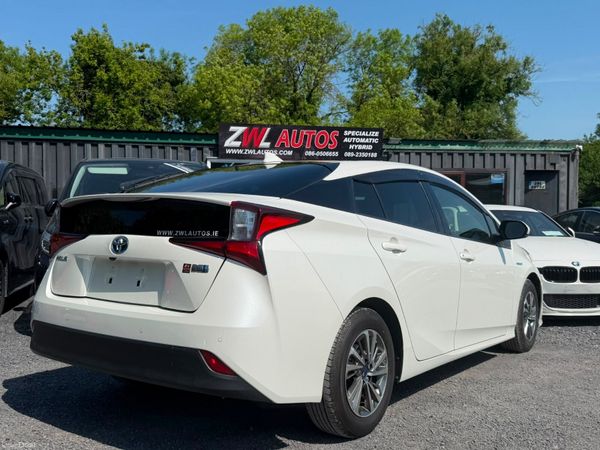 22 TOYOTA PRIUS HYBRID 389747746