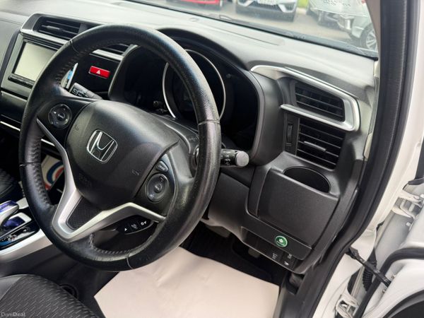 2015 Honda Jazz/Fit 1.5 Hybrid Auto,Leather Specs 389748588