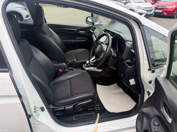 2015 Honda Jazz/Fit 1.5 Hybrid Auto,Leather Specs 389748598