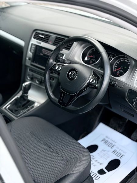 Volkswagen Golf | 2017 | 80,000 KM | Automatic 1.2 389753720