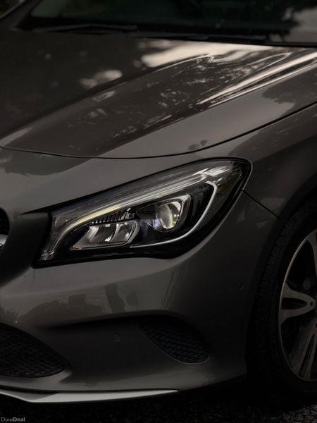 Mercedes-Benz CLA 180 | SPORTS | 1.6 | 64,KKM 389753834