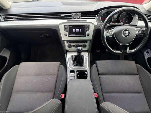 2016 Volkswagen Passat 1.6tdi 120bhp Comfortline 389764064