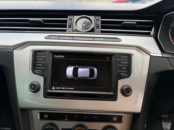 2016 Volkswagen Passat 1.6tdi 120bhp Comfortline 389764110