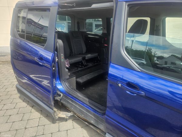 Ford Tourneo Connect Wheelchair Accessible Vehicle 389770762