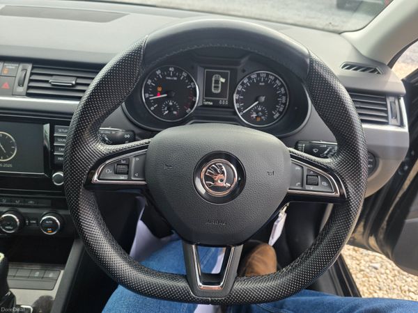 Skoda Octavia 2016 Automatic 389779836
