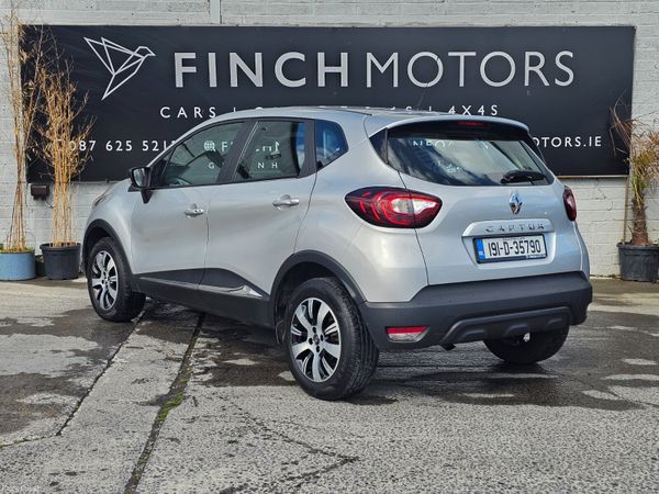 RENAULT CAPTUR // PETROL // 04/27 NCT 389783996