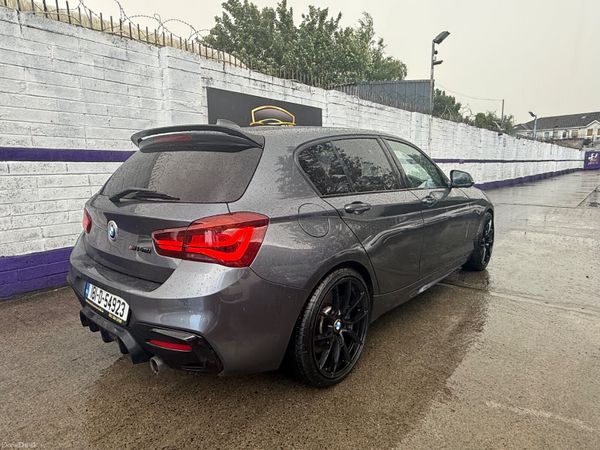 BMW M140i 2018 389706266