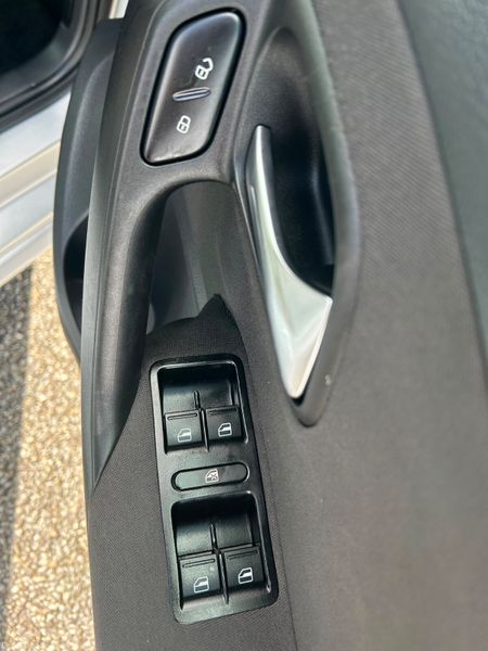 VOLKSWAGEN POLO 2012 AUTO 49 KMS 389731866