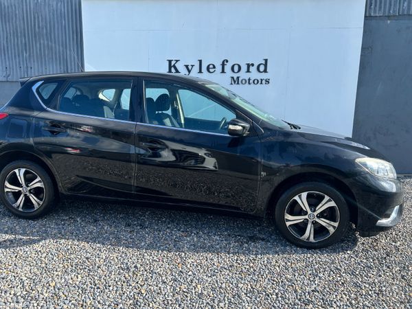 Nissan Pulsar 2015 389738990