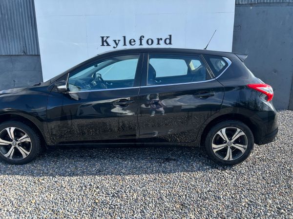 Nissan Pulsar 2015 389739004