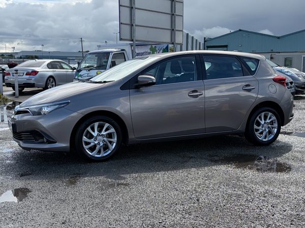 2015 Toyota Auris 1.2 D4-T Luna Nct 11/26 389847894