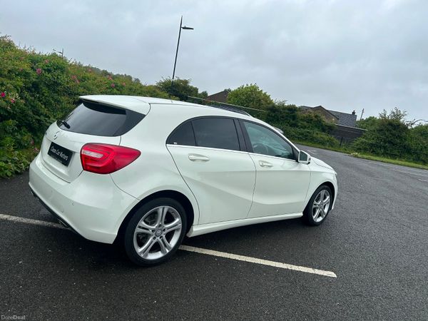 MERCEDES A180 2013 AUTOMATIC 389870946