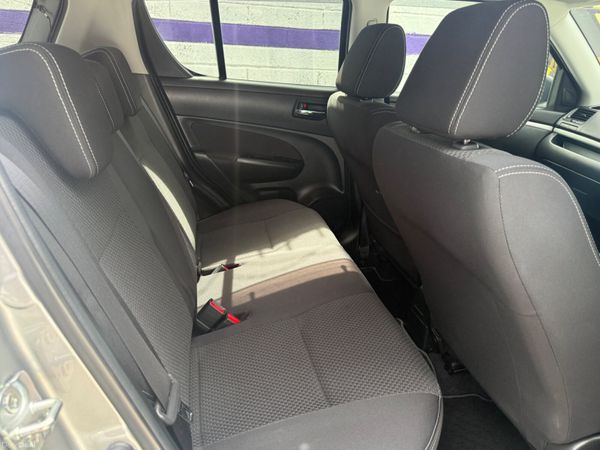 Suzuki Swift 2013 389873858