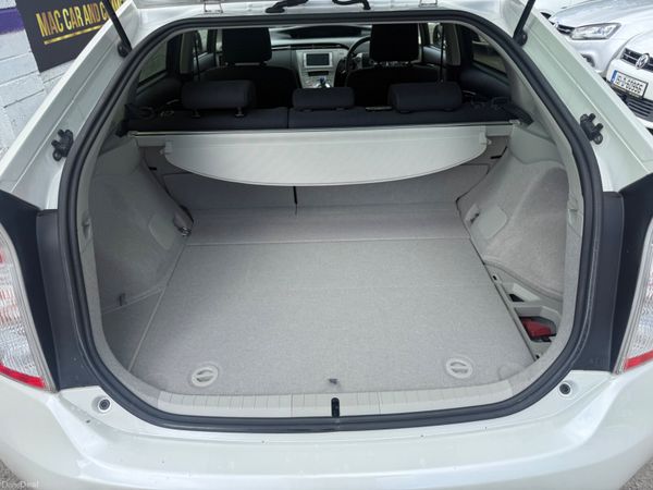 Toyota Prius 2013 389874262