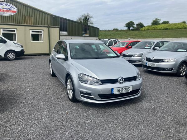 Volkswagen Golf Highline 389887174