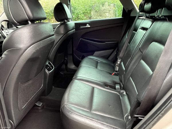 Hyundai Tucson 1.7 D Executive 389891486