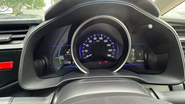 Honda Fit 1.5 Hybrid Petrol 2014 389896212