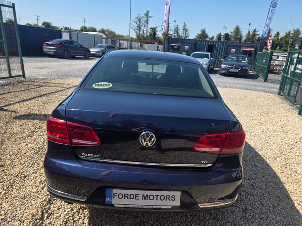 Volkswagen Passat 2013 389801856