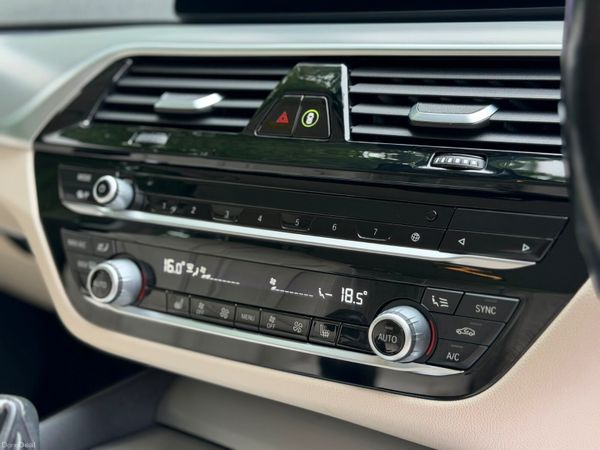 2020 BMW 5-Series 520D SE Beautiful Car! 389803688
