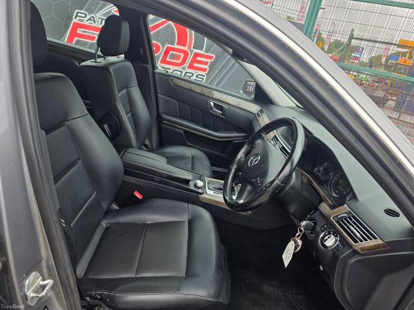 Mercedes-Benz E-Class 2010 389804724