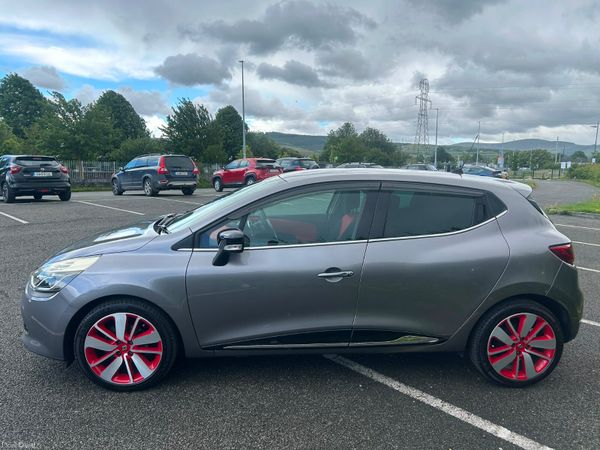 RENAULT CLIO 2015 AUTO 1.2 PETROL 389805748