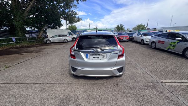 Honda Fit 1.5 Hybrid Petrol 2017 389813652