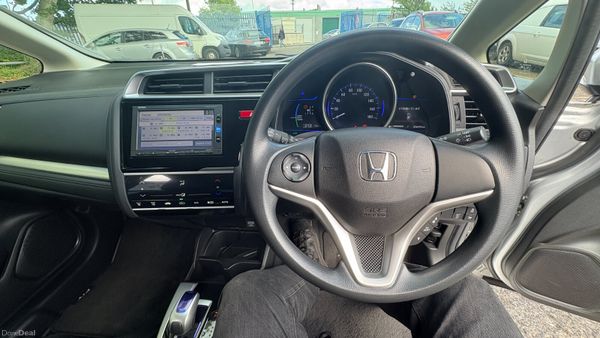 Honda Fit 1.5 Hybrid Petrol 2017 389813660