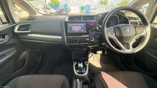 Honda Fit 1.5 Hybrid Petrol 2016 389813738